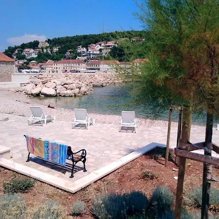 Apartment With A Parking Space Jelsa, Hvar - 8746