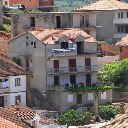 With A Parking Space Jelsa, Hvar - 8746 Apartment