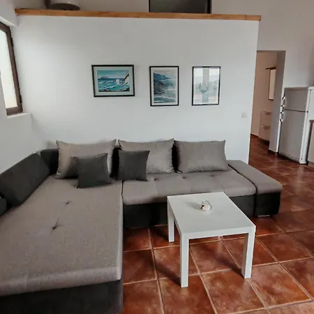 With A Parking Space Jelsa, Hvar - 8746 Apartamento